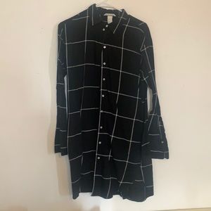 H&M plaid dress shirt size 6